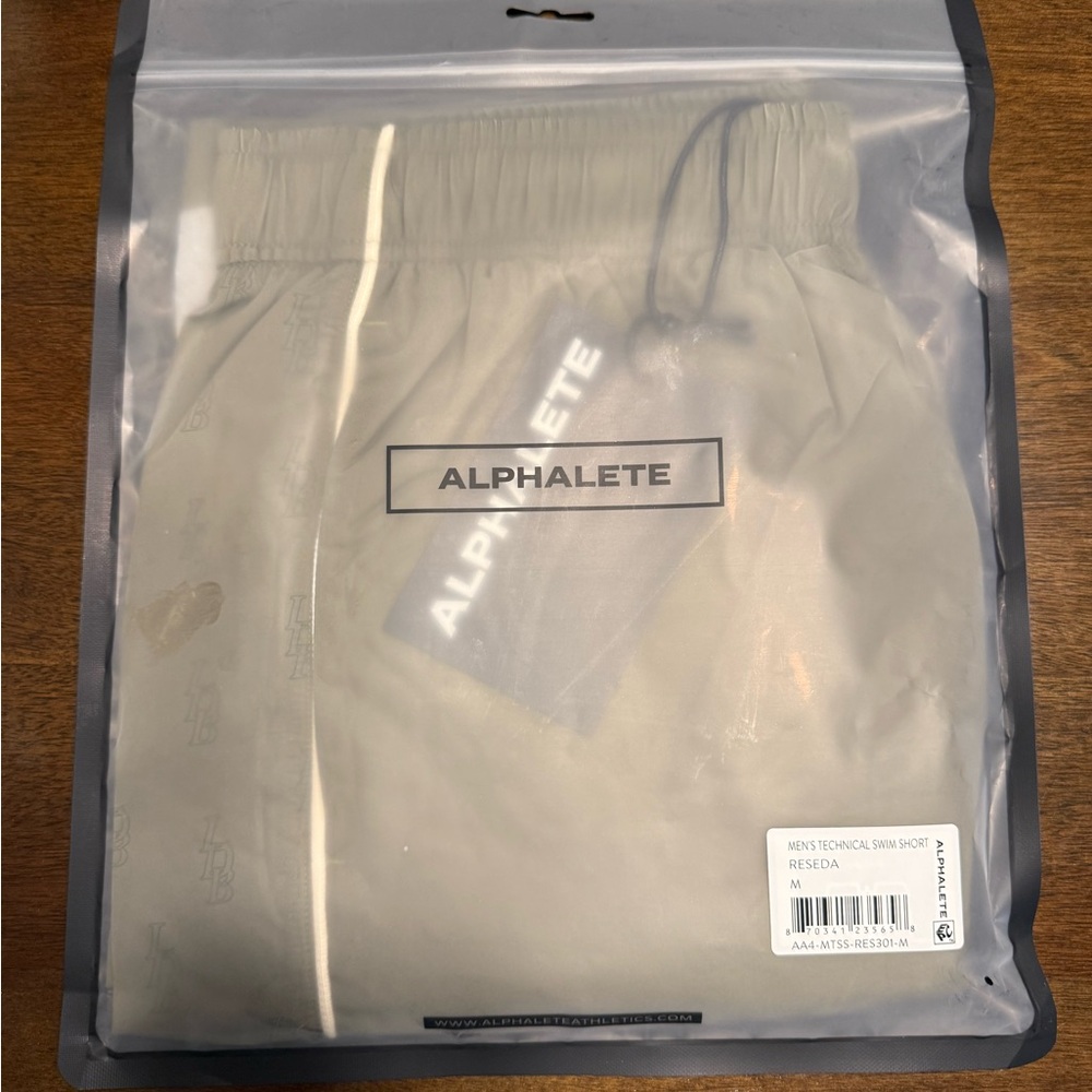Alphalete Men's Technical Swim Shorts in Reseda